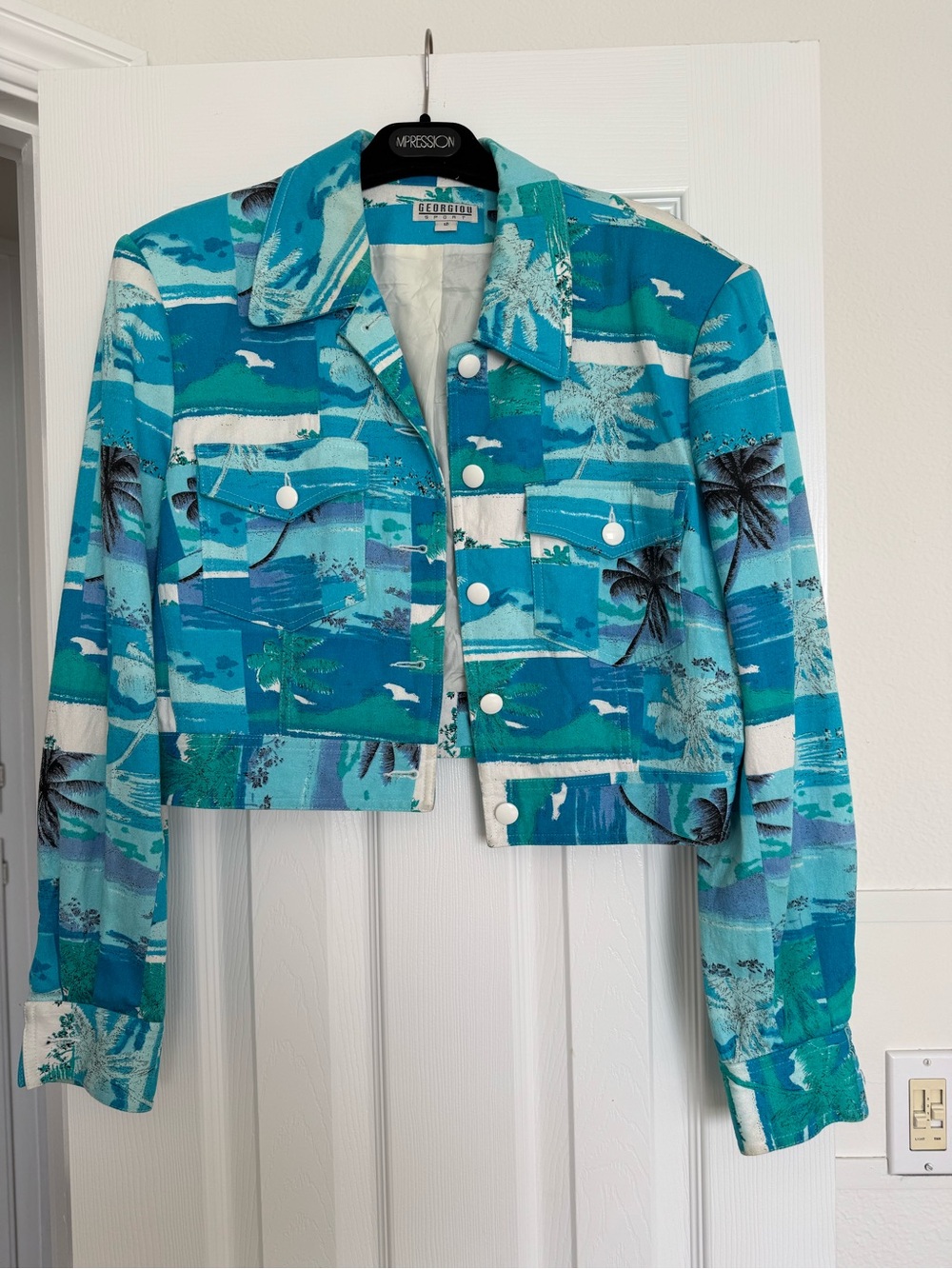 Vintage surfer jacket 🏄‍♂️